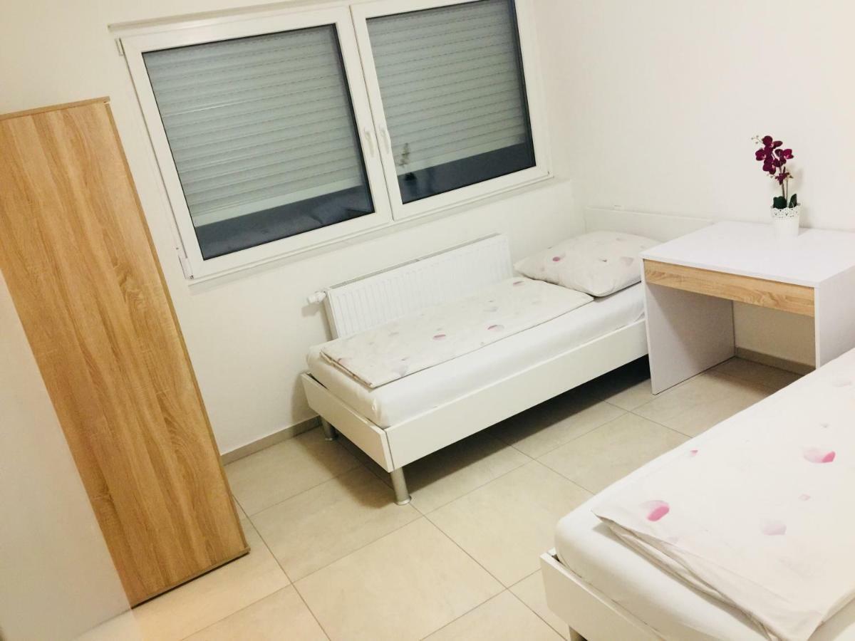 מלון Untergruppenbach Gaststaette Lin Garden מראה חיצוני תמונה